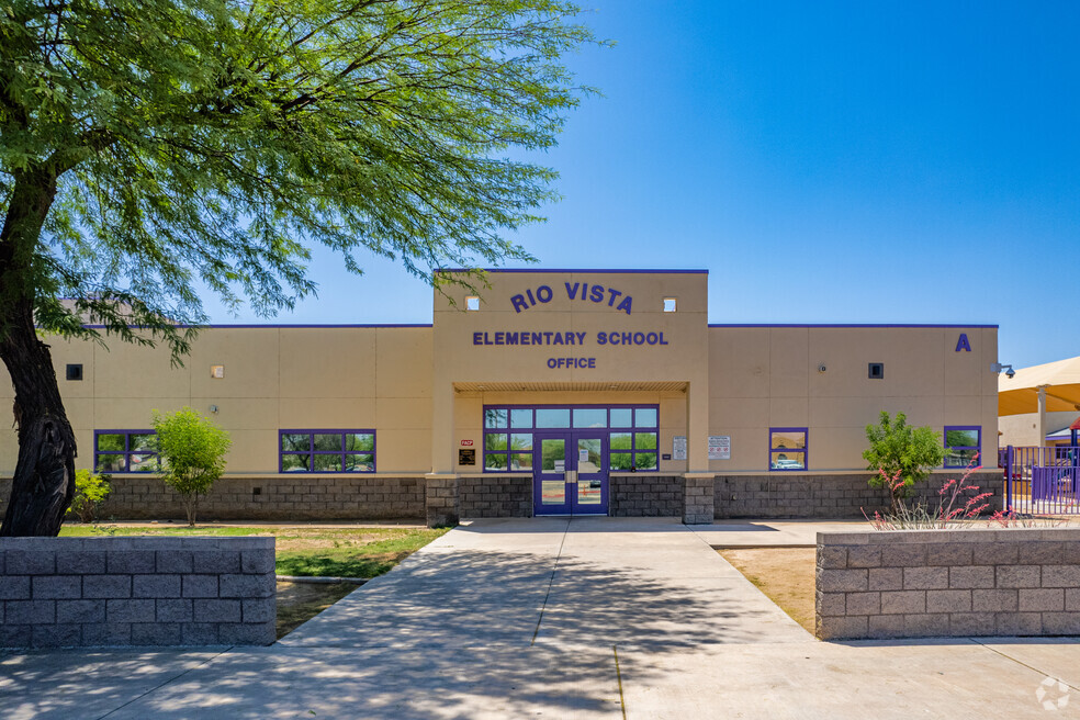 rio vista neighborhood Schools