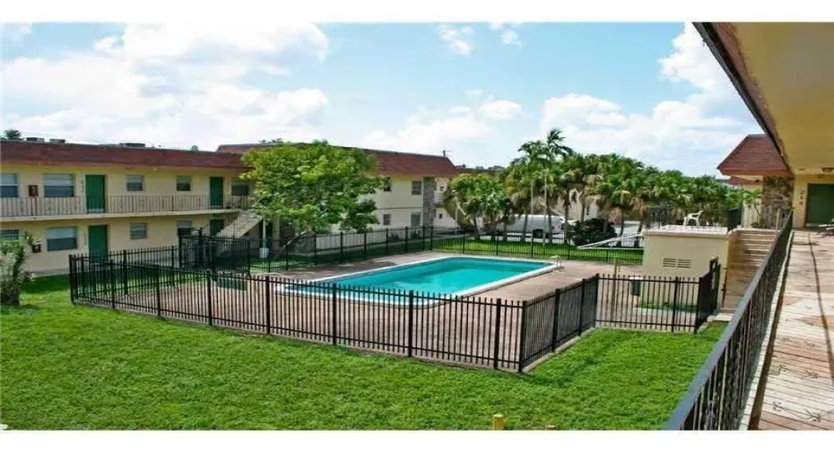 pool view