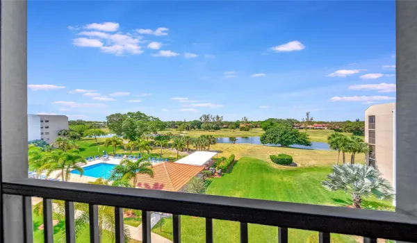 Fantastic Screened Balcony View