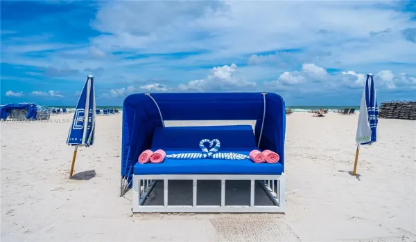 Free Beach Services: Umbrella and Lounge Chairs between Setai and W