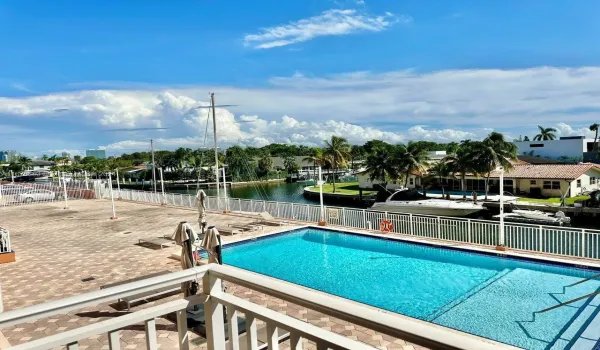 Balcony Pool/Water View